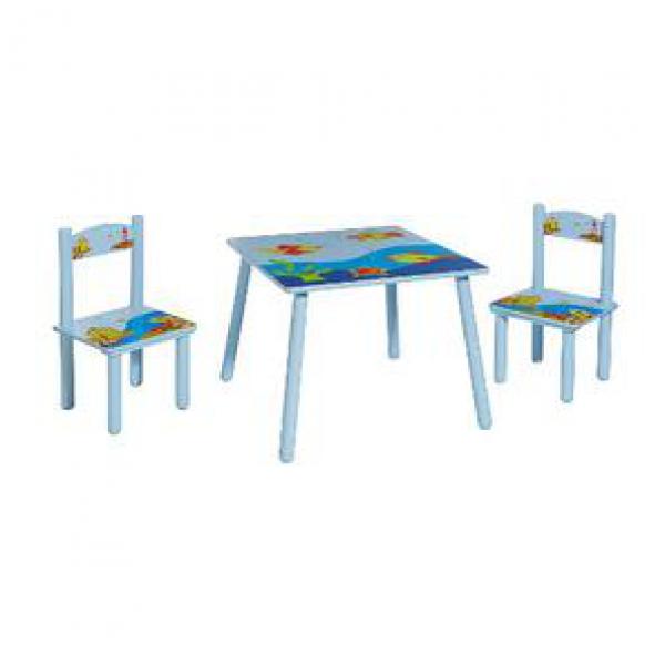 Kindertisch mit Stühlen von Marktkauf ansehen!
