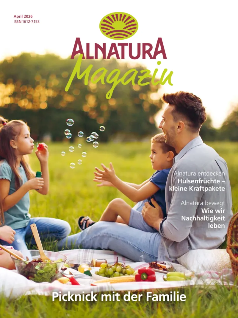 Alnatura Prospekt vom 01.04.2026, Seite 1