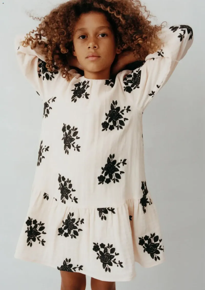 Zara Prospekt vom 01.11.2025, Seite 16