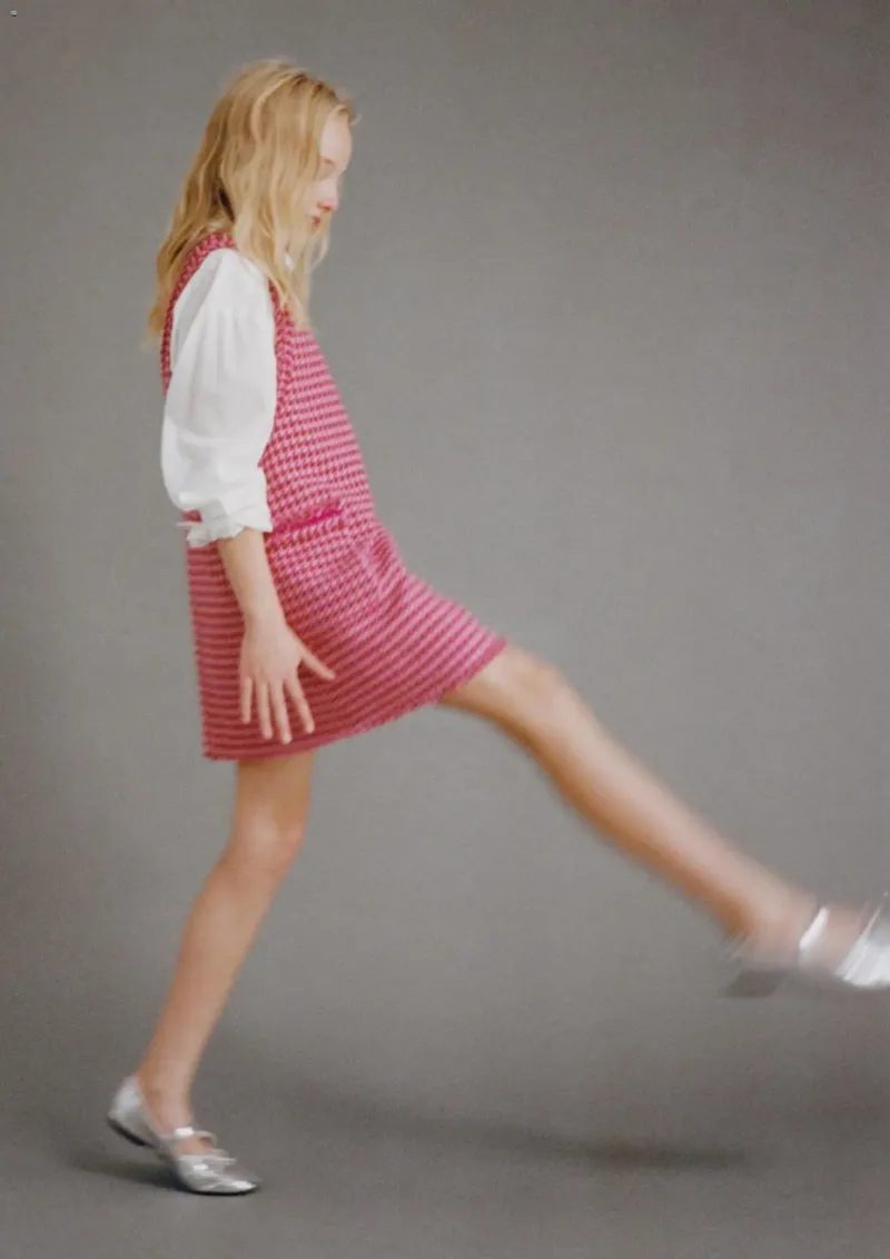 Zara Prospekt vom 01.11.2025, Seite 9