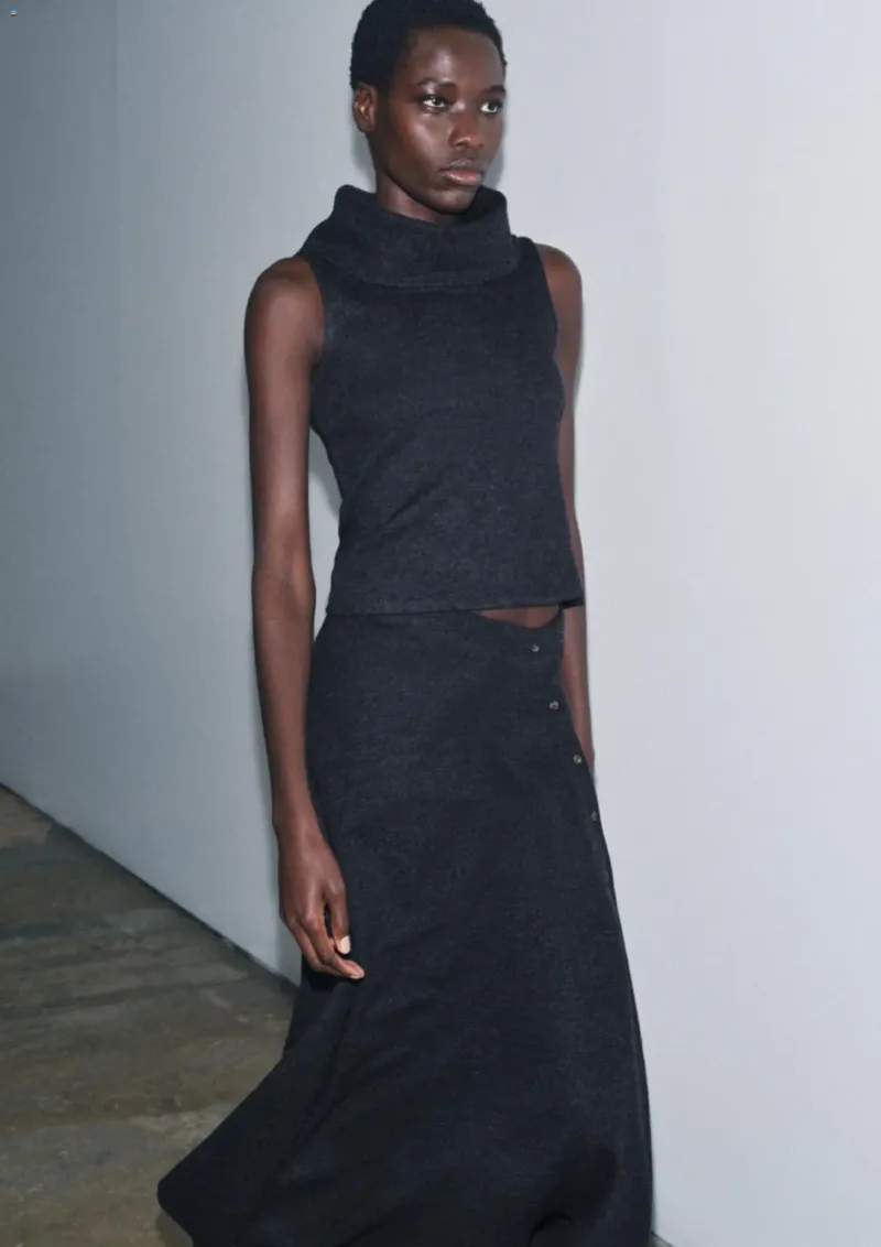 Zara Prospekt vom 01.11.2025, Seite 13