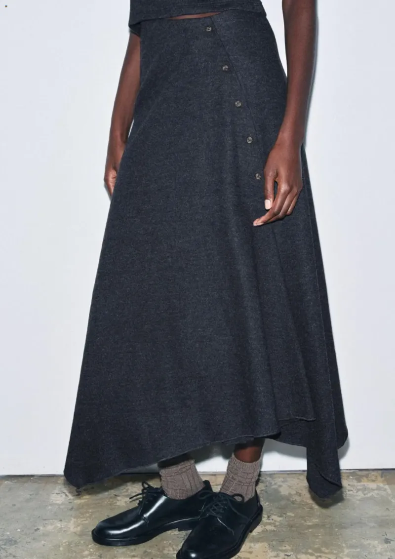 Zara Prospekt vom 01.11.2025, Seite 14