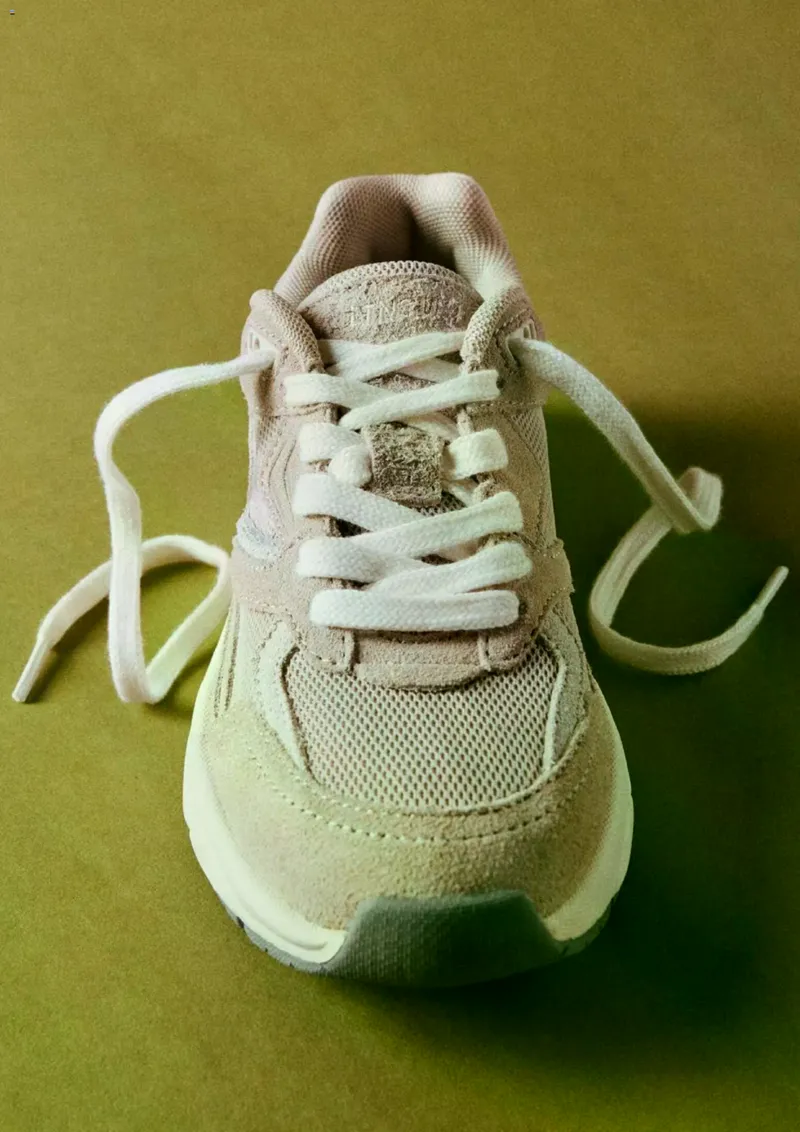 Zara Prospekt vom 02.02.2026, Seite 9