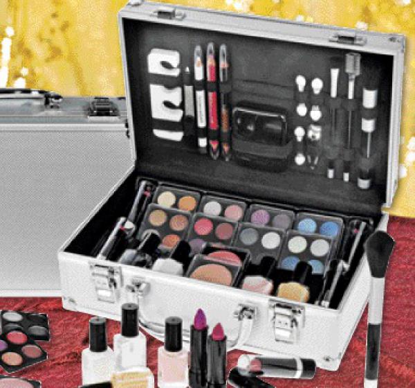 Schmink-Set von Penny Markt ansehen!