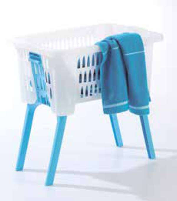 Wäschekorb mit klappbaren Füßen von NETTO Supermarkt ansehen!