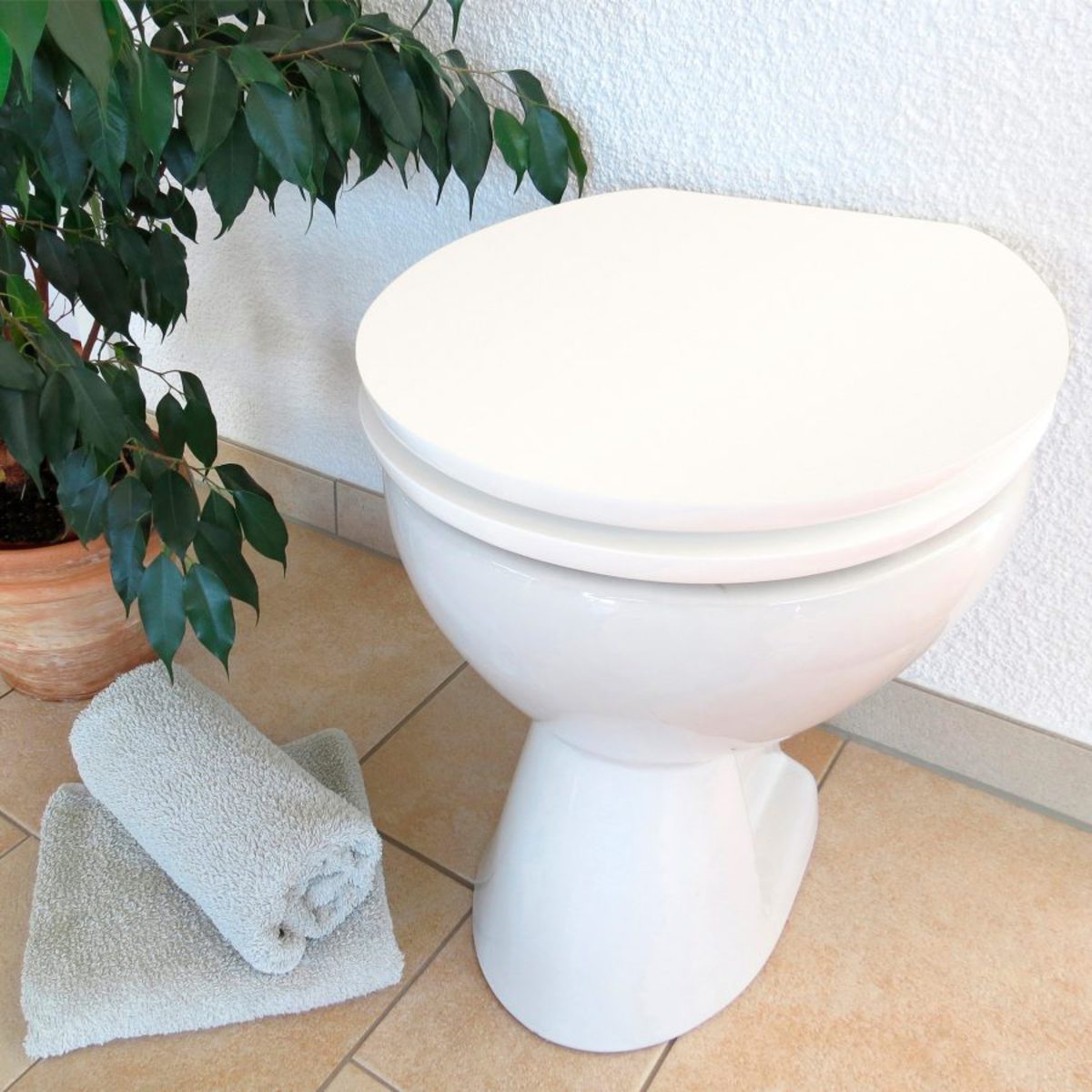 HOME CREATION WCSitz von Aldi Nord ansehen!