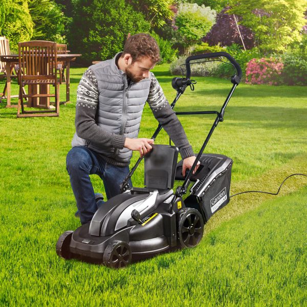 GARDEN FEELINGS Elektrischer Rasenmäher von Aldi Nord ansehen