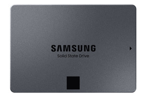 SAMSUNG MZ-77Q1T0BW SSD 870 QVO SATA III 1 TB Festplatte 2.5 Zoll in Schwarz