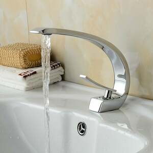 Auralum - Einhebelmischer Design Waschtischarmatur Wasserhahn Chrom Bad Armatur Mischbatterie Waschbeckenarmatur für Badezimmer Waschbecken