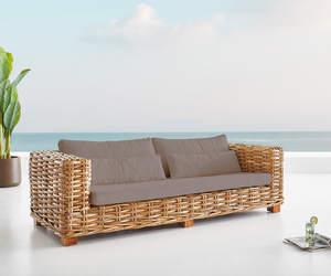 Lounge-Sofa Nizza Rattan natur mit braunen Kissen 3-Sitzer