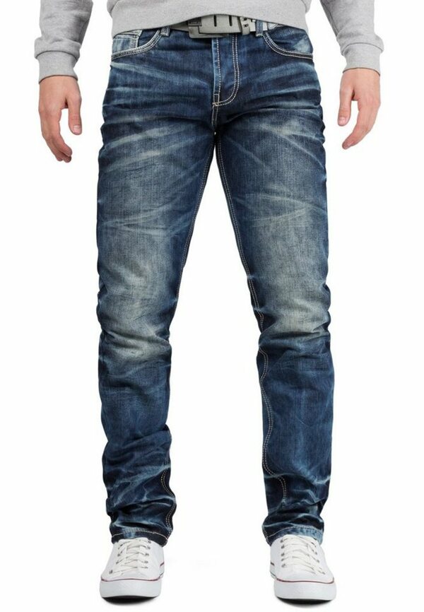 Bild 1 von Cipo & Baxx Regular-fit-Jeans »BA-CD328 Freizeithose im klassischen Design« Casual Look coole Waschung