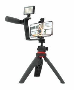 DigiPower »5-teiliges Vlogging Set mit Videolicht, Shotgun Pro Mikrofon, Winkelhalterung mit zwei Blitzschuhadaptern, Dreibeinstativ mit Smartphone, Action Cam und DSLR Kamera-Halterung für Live St
