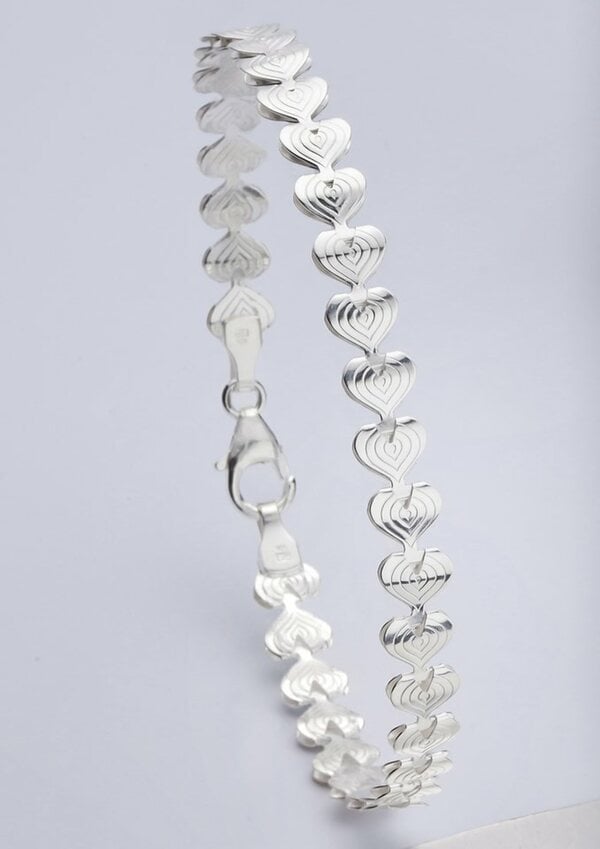 Bild 1 von Firetti Silberarmband »mit strukturierten Herzen«
