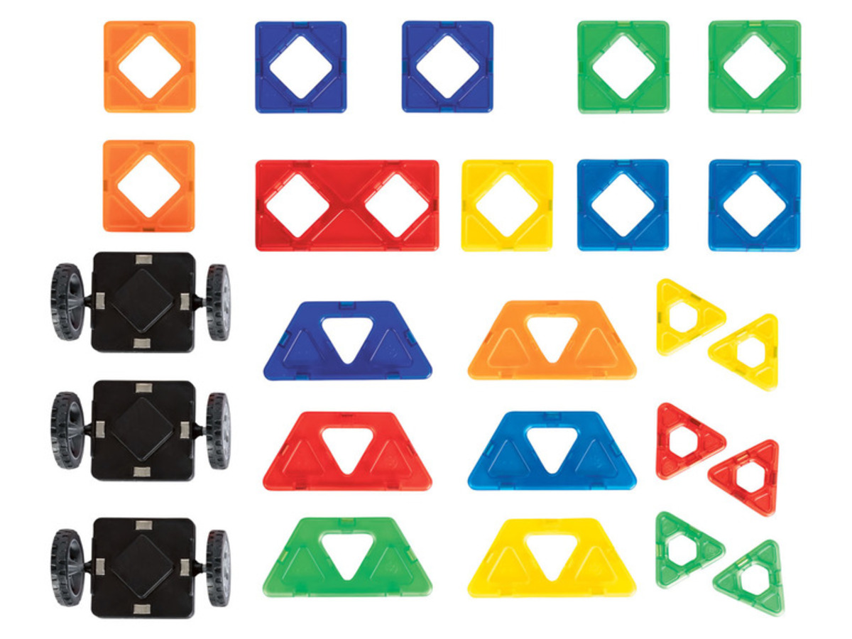 Bild 1 von Playtive Magnetbausatz, beliebig kombinierbar