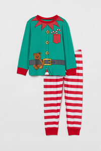 H&M Jerseypyjama Grün/Weihnachtswichtel, Pyjamas in Größe 110/116. Farbe: Green/christmas elf