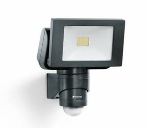 Steinel LED Strahler LS 150 S Schwarz mit Bewegungsmelder, Reichweite: max. 12 m