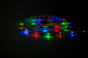 StarQ LED Band ca. 3 m - RGB - versch. Lichtfarben