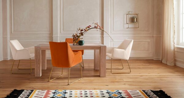 Bild 1 von Guido Maria Kretschmer Home&Living Esstisch »Sevran«, aus massiver Wildeiche, in unterschiedlichen Tischbreiten und zwei Farbvarianten