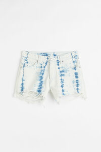 H&M 90s Boyfriend Low Denim Shorts Hellblau/Gemustert in Größe 38. Farbe: Light denim blue/patterned