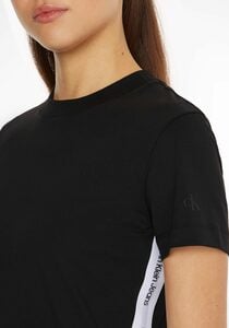 Calvin Klein Jeans Rundhalsshirt »SIDE CONTRAST TAPE TEE« mit seitlichem Calvin Klein Jeans Logoschriftzug