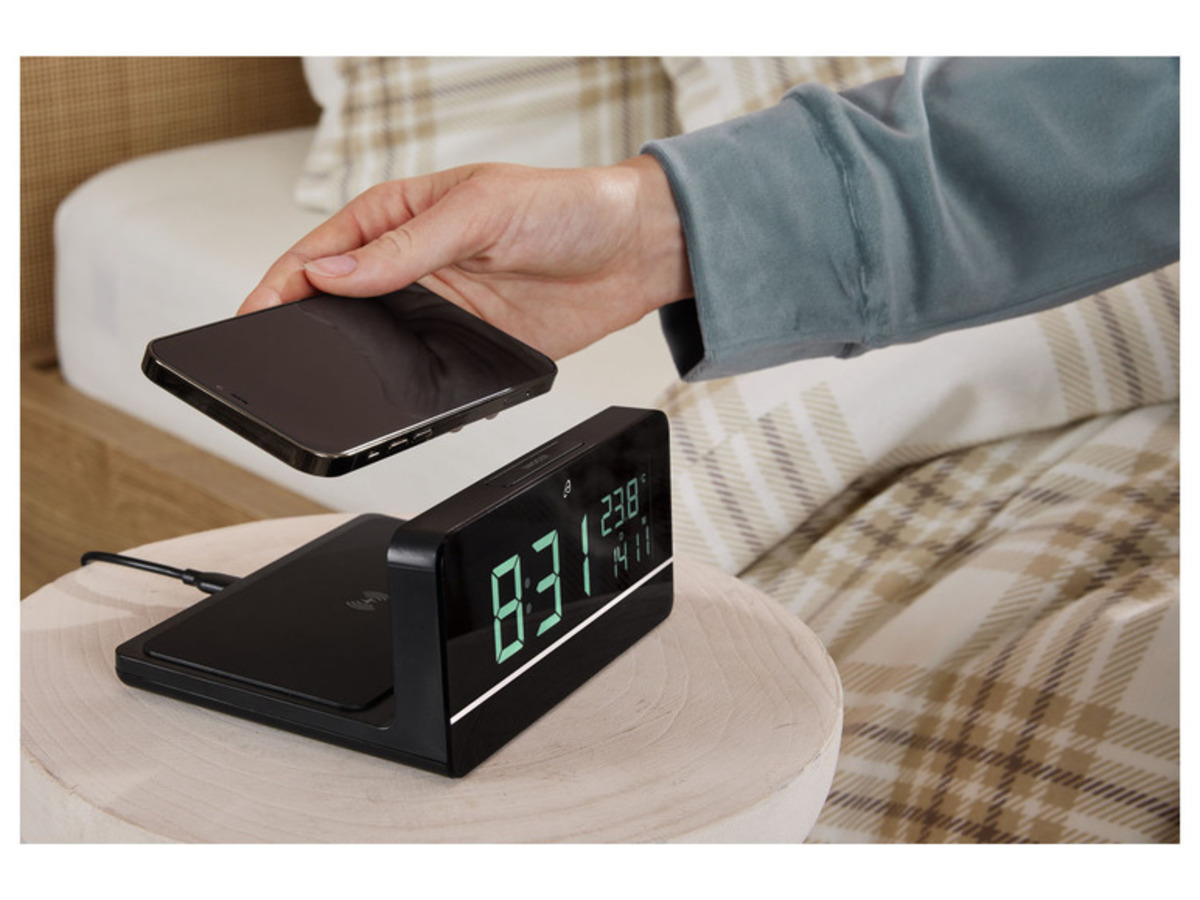 Bild 2 von AURIOL Digitaler Wecker, mit kabelloser Ladefunktion