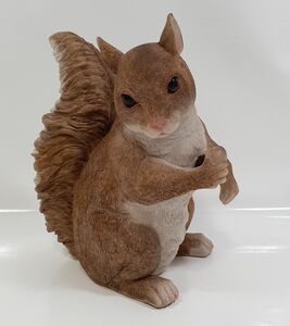 Dekofigur Eichhörnchen mit Eichel 30 x 16 x25 cm
