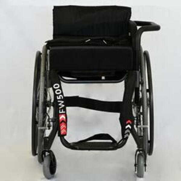 Bild 1 von Fecht-Rollstuhl FW500 verstellbar