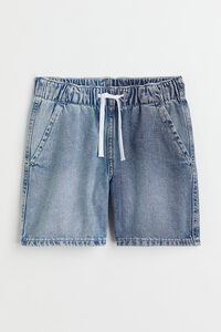 H&M Shorts aus Baumwolldenim Blau/Blockfarben in Größe 134. Farbe: Denim blue/block-coloured