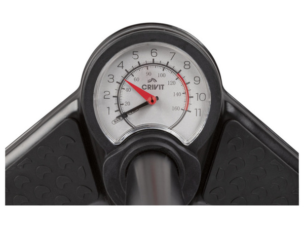 Bild 2 von CRIVIT Standluftpumpe, mit Manometer