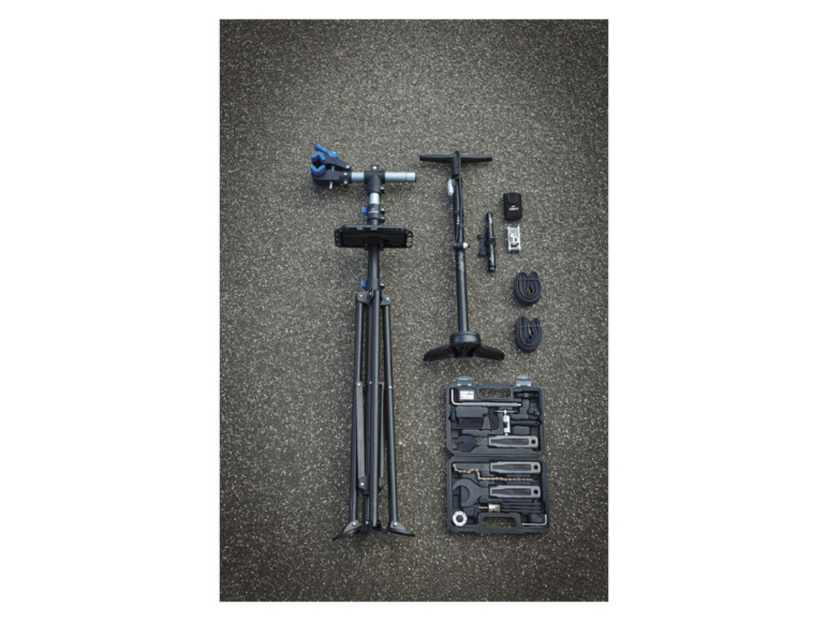 Bild 4 von CRIVIT Standluftpumpe, mit Manometer