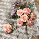 Bild 3 von Kunstblume »25Pcs Rosen Künstliche Blumen Realistische für Hochzeitsfeier Büro Home Decor«, Jormftte