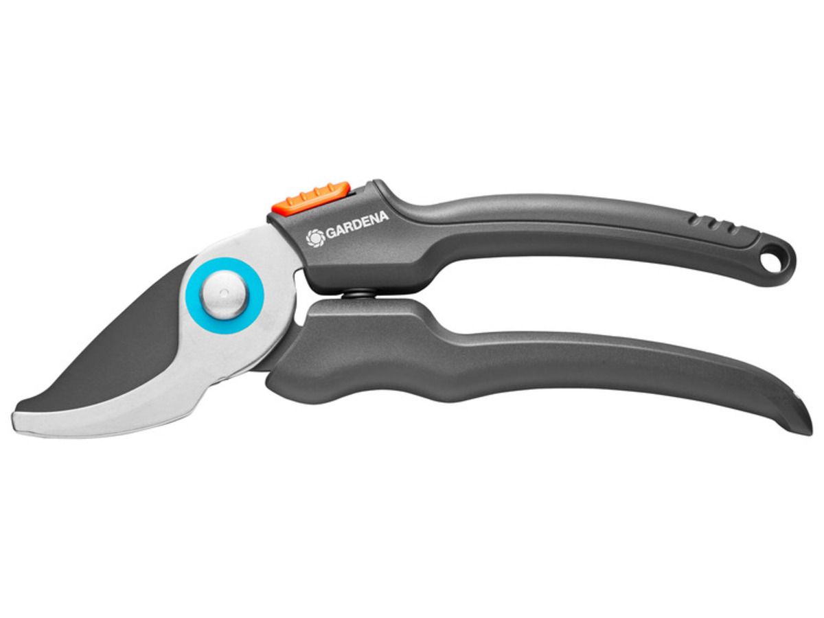 Gardena Gartenschere, ergonomischer Komfortgriff von Lidl ansehen!