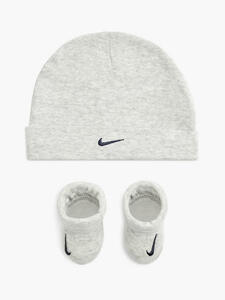 Nike Mütze und Schuhe Set