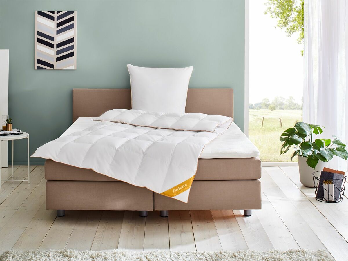 Bild 1 von Balette deLuxe Gänsedaunen-Kassettenbettdecke Gold-Edition medium