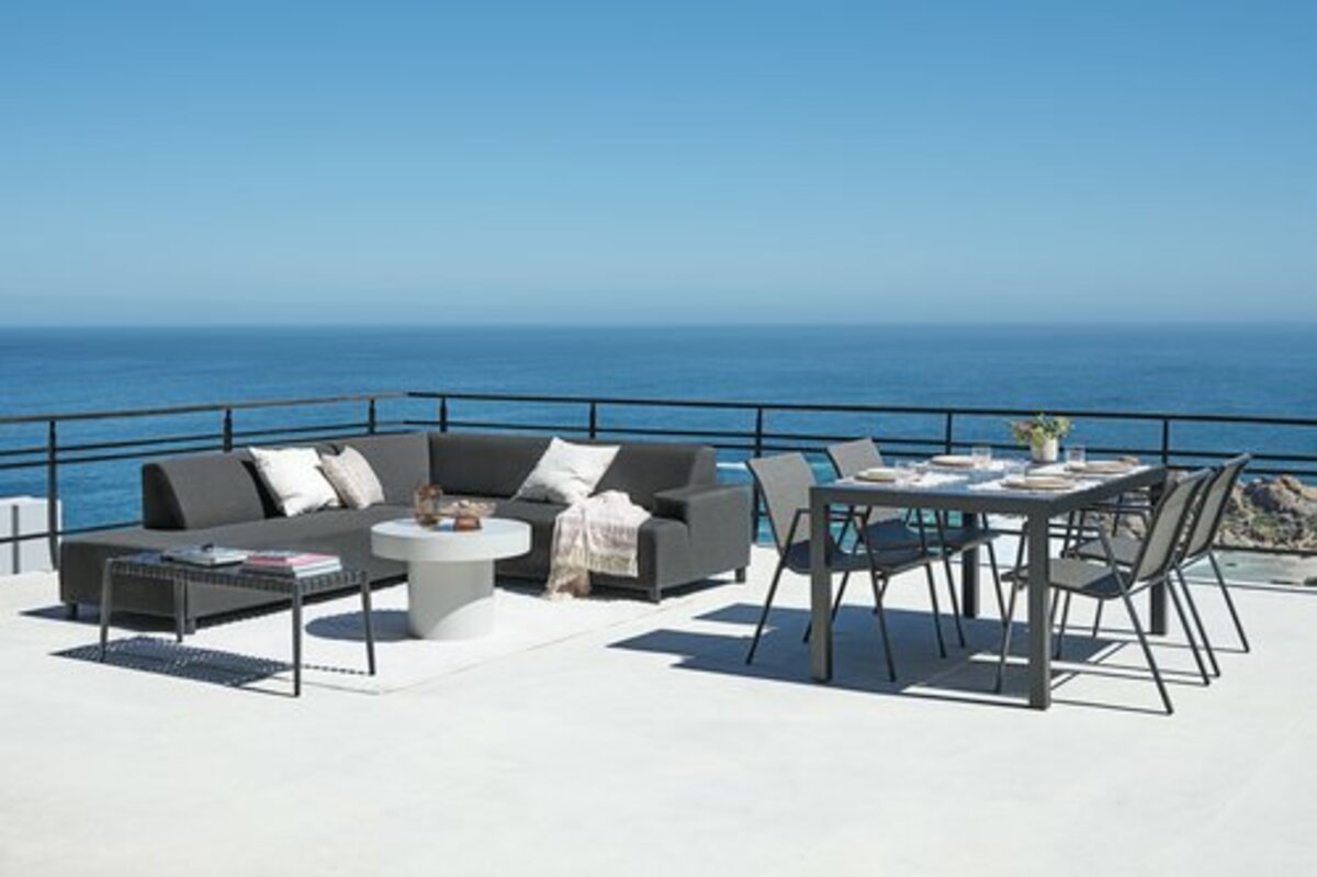 Bild 2 von Stapelstuhl DOVERODDE grau