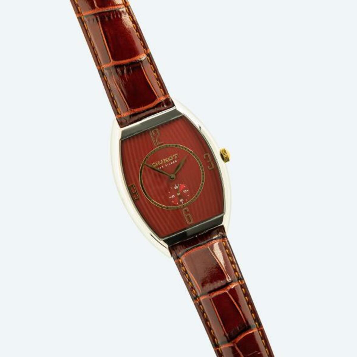 Hermle Bahnhofsuhr Quarz In Rot – Deutscher Wanduhr-Klassiker Mit Gebürstetem Edelstahlgehäuse