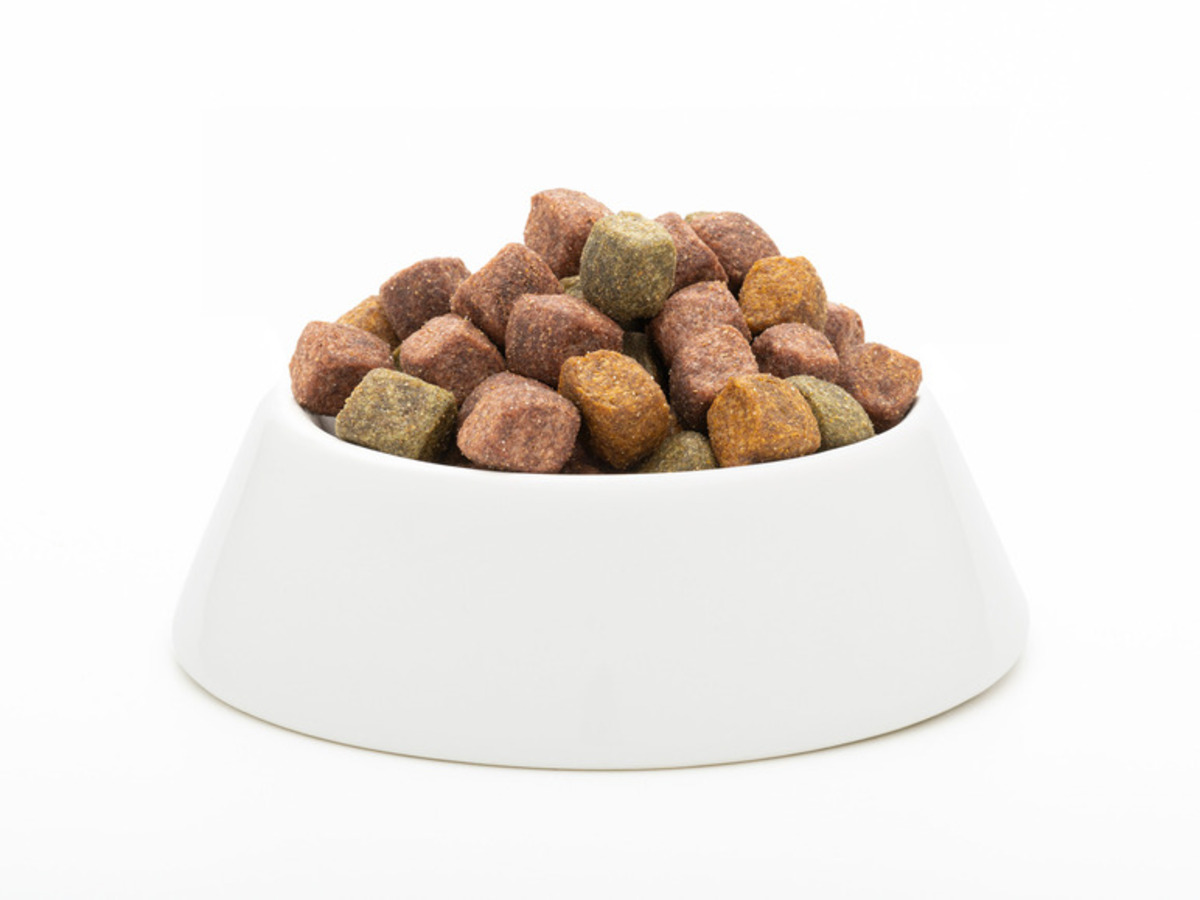 Bild 3 von Beneful Purina Trockenfutter für Hunde Zarte Leckerbissen mit Rind & Gartengemüse, 2 x 2,8 kg