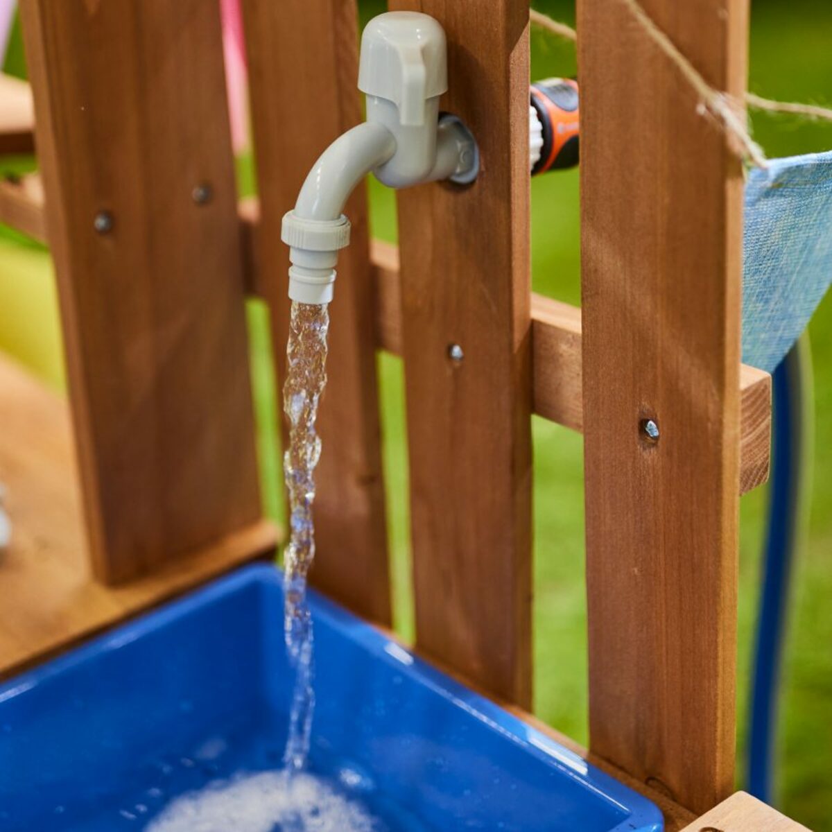 Bild 2 von PLAYLAND Matschküche