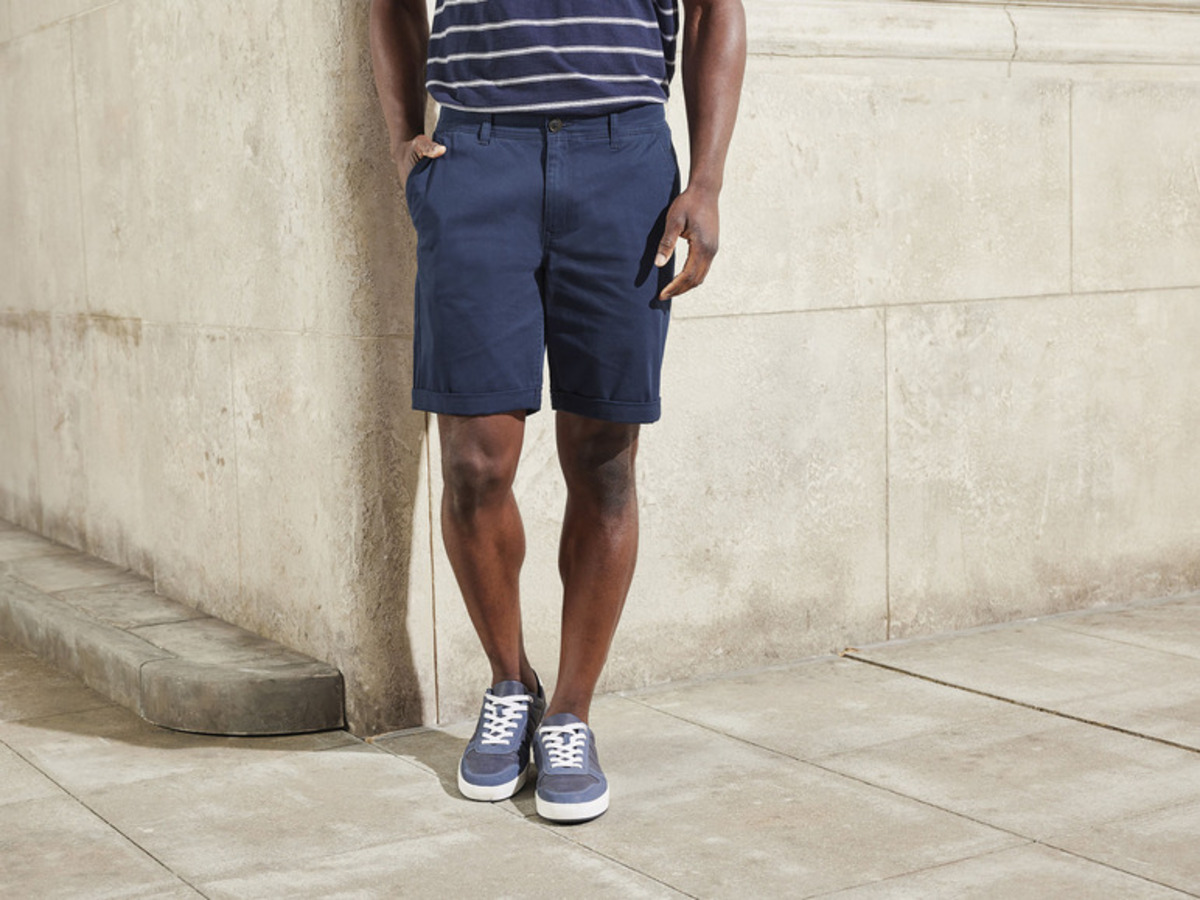 Bild 3 von LIVERGY® Herren Bermuda mit seitlichen Eingrifftaschen