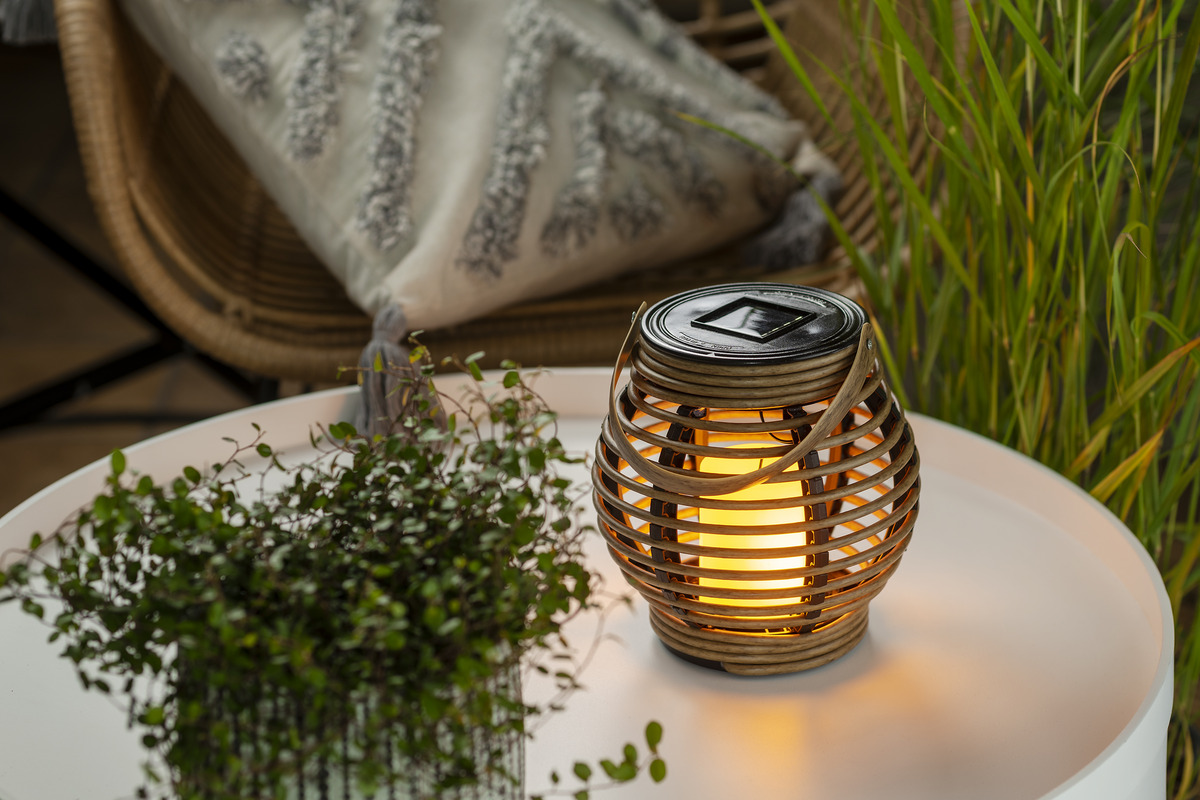 Bild 3 von IDEENWELT Solar-Laterne