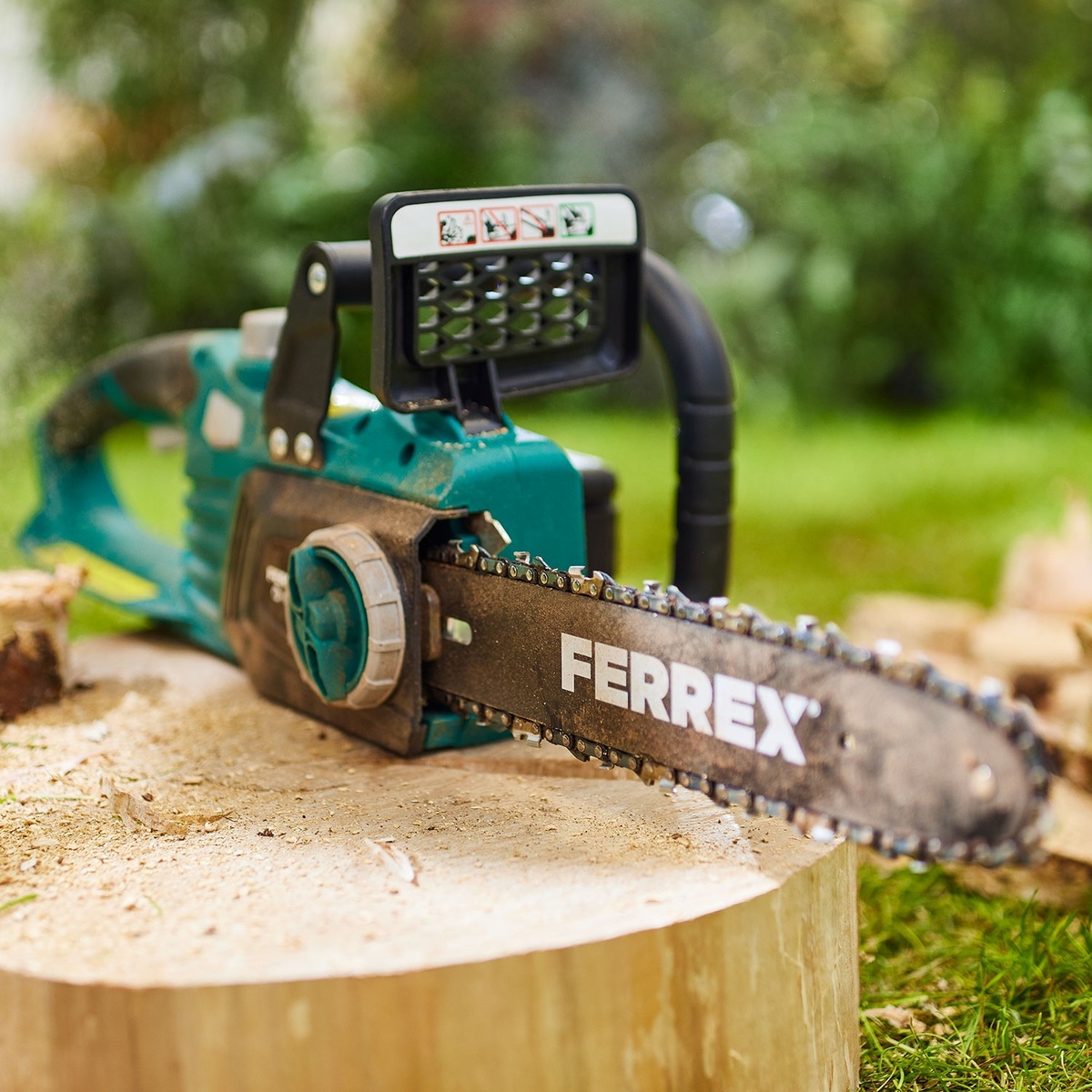 Bild 4 von FERREX 40 V Akku-Kettensäge