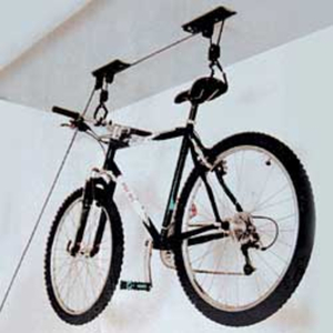 Fahrradlift bringt Ordnung in Keller und Garage Westfalia