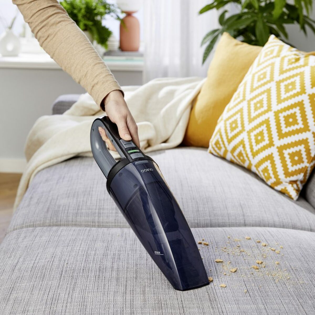 Bild 4 von QUIGG Akku-Handstaubsauger RVC22_04879