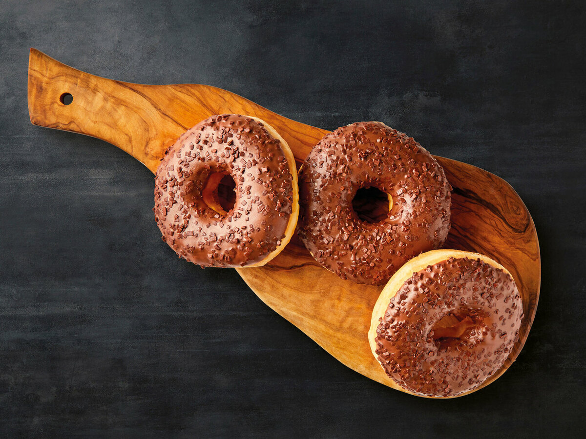 Schoko-Donut mit Streusel von Lidl ansehen!