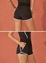 Bild 2 von Moorle Sweatshorts 2-in-1 Shorts, Relaxshorts mit kurzen Seitenschlitzen