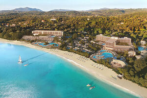 Flugreisen Griechenland - Korfu: Hotel Ikos Dassia