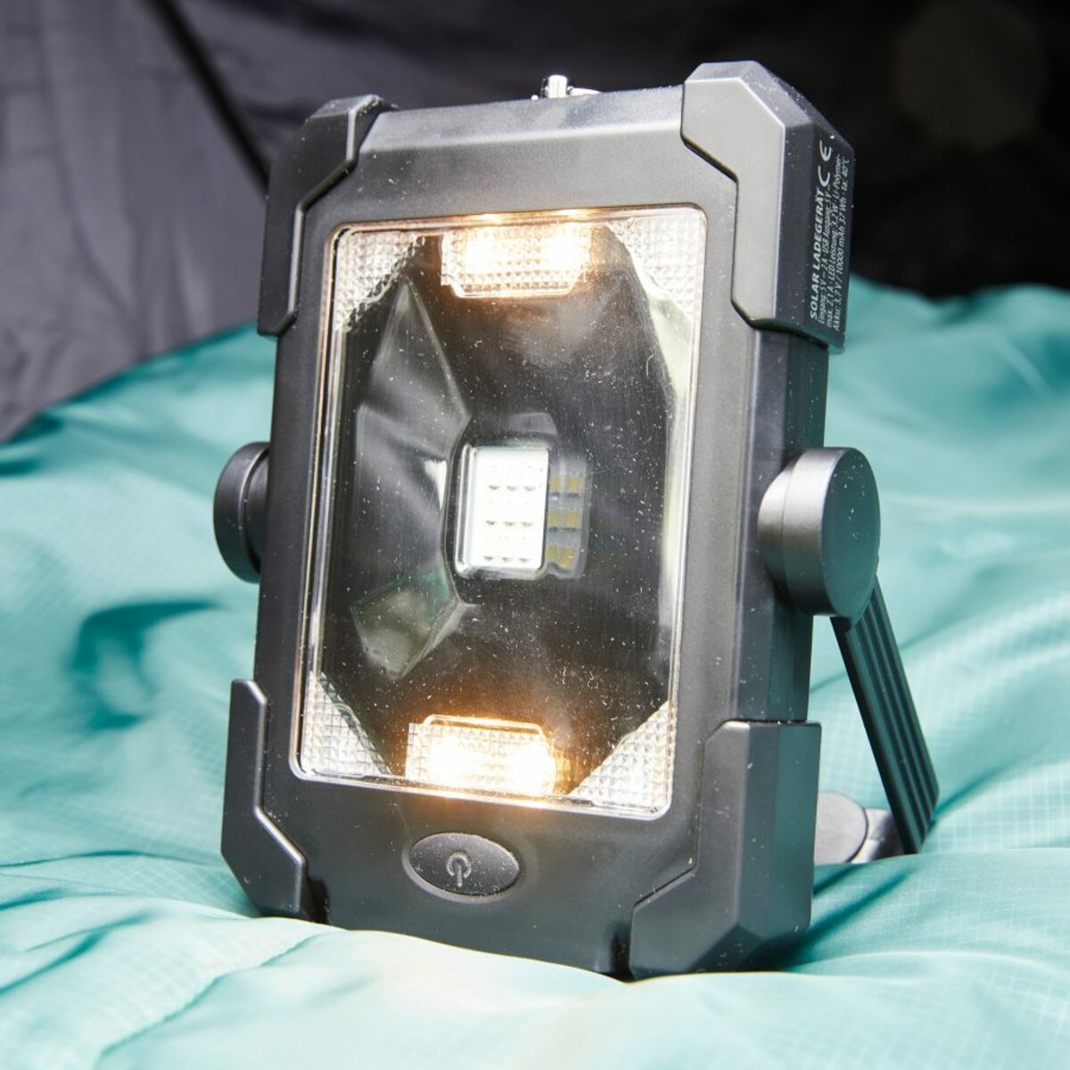 Bild 4 von LIGHTZONE Solar-Ladegerät