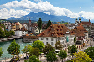 Eigene Anreise Schweiz: PKW-Rundreise von Luzern nach Montreux & Bahnfahrt von Täsch nach Zermatt