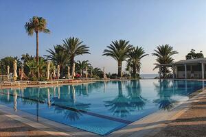 Flugreisen Zypern - Protaras: Crystal Springs Beach Hotel