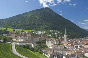 Eigene Anreise Schweiz: Panoramazug-Rundreise von Chur bis Interlaken